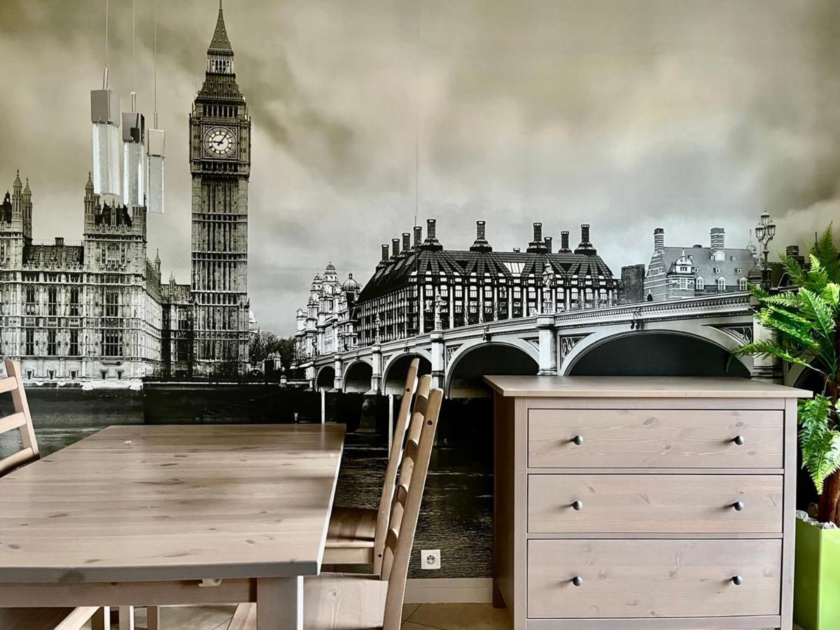 Trevilles Apartamenty Londyn ชกลาร์สกา ปอเรมบา ภายนอก รูปภาพ